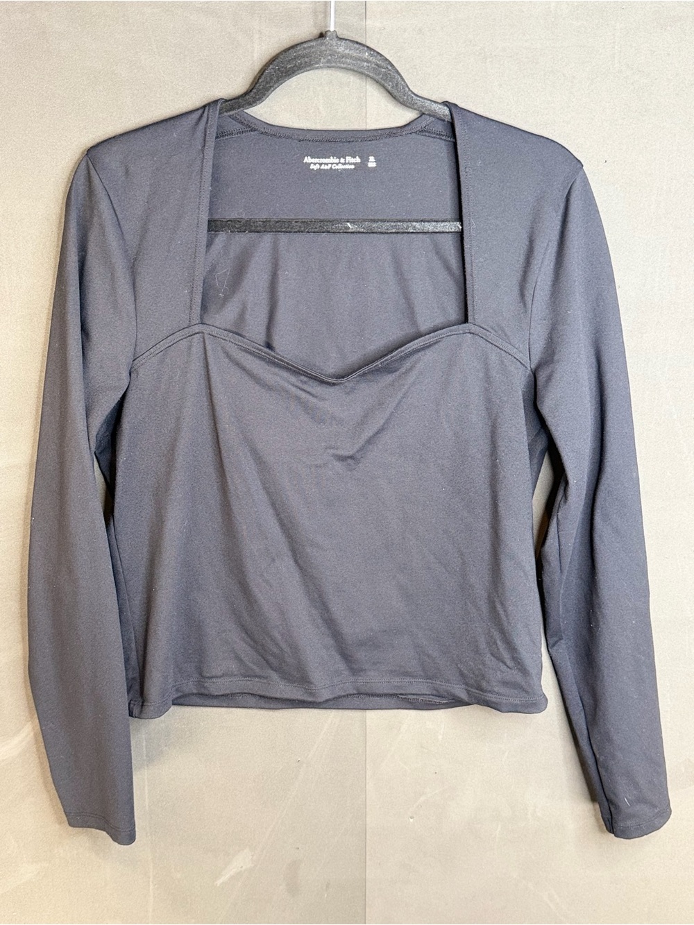 Abercrombie & Fitch Long Sleeve Soft A&F Top in Black Size XL